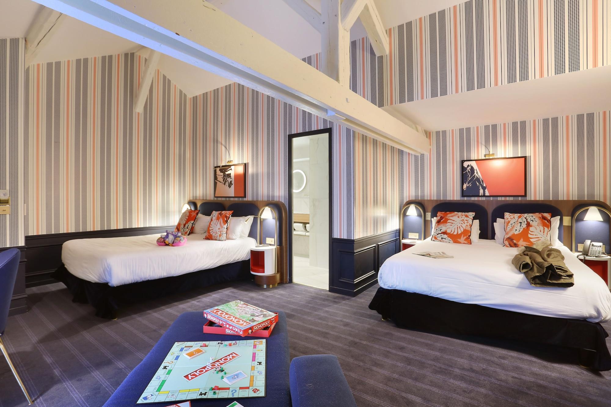 Hotel Du Cheval Blanc - Paris Marne La Vallee 4*