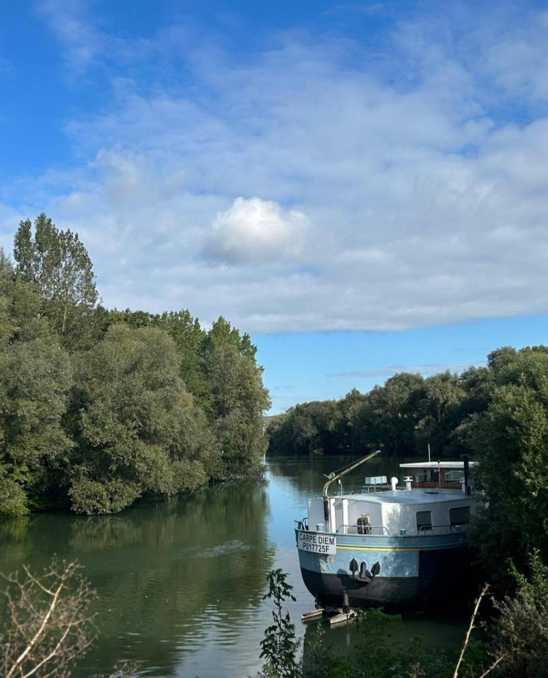 Hotel Du Cheval Blanc - Paris Marne La Vallee 4*