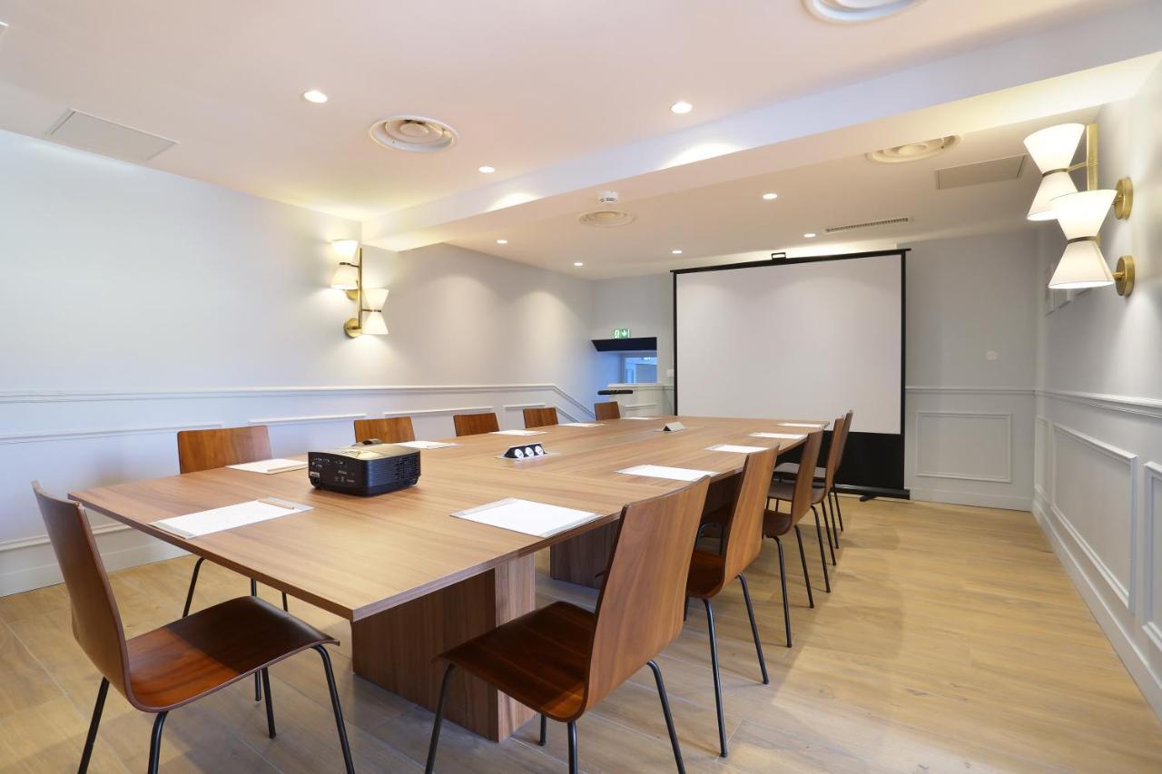 Hotel Du Cheval Blanc - Paris Marne La Vallee 4*
