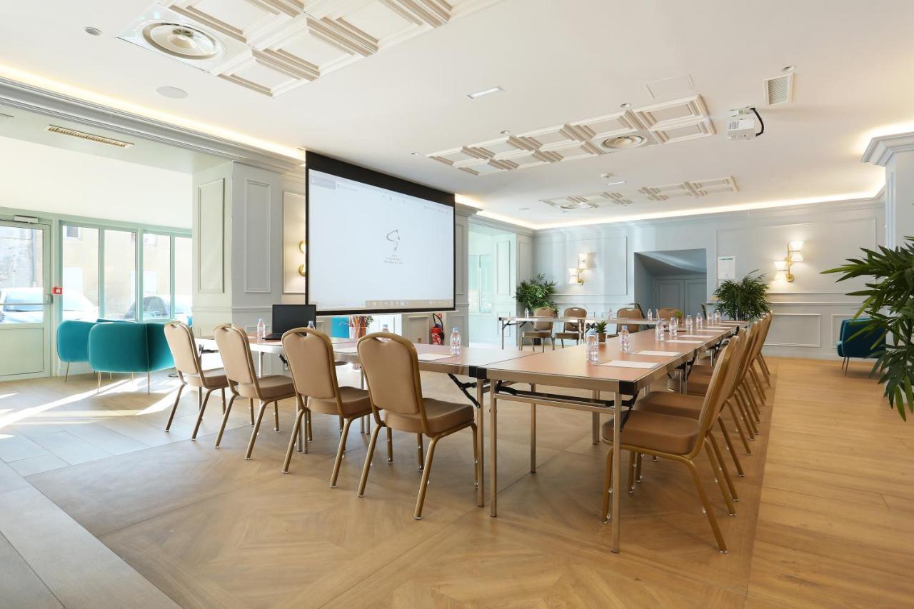Le Cheval Blanc 4* Disneyland Paris